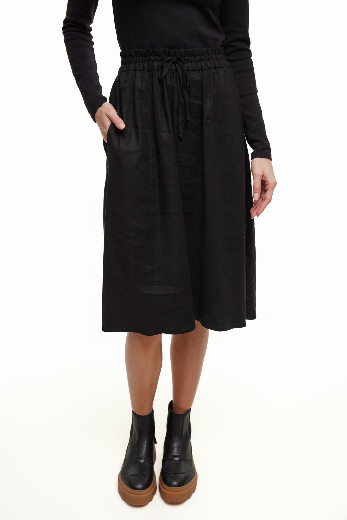 CUPRO SHORT SKIRT - Black Twill - Olivvi World