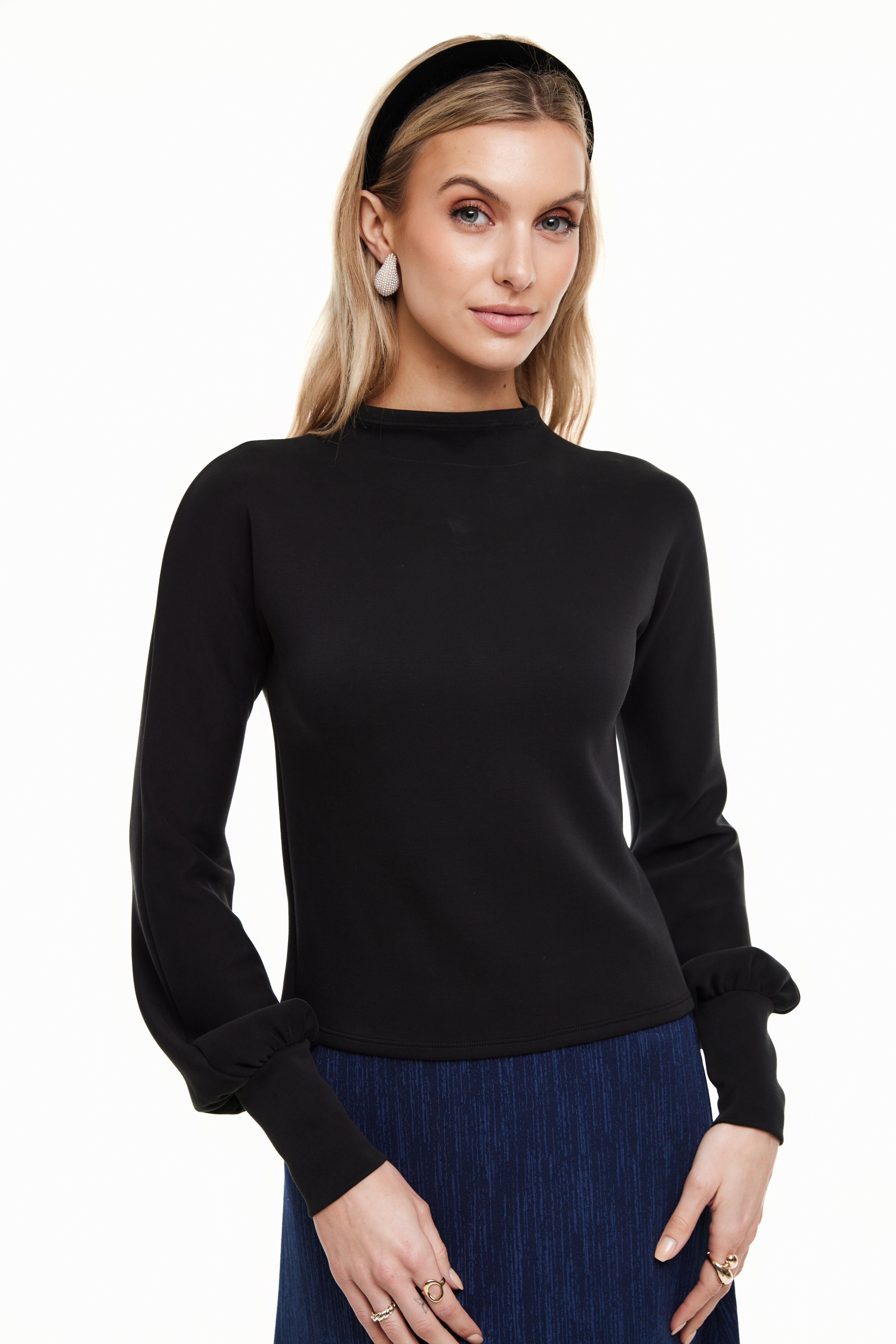 Steph Bubble Sleeve Top for Women, Black - Olivvi World