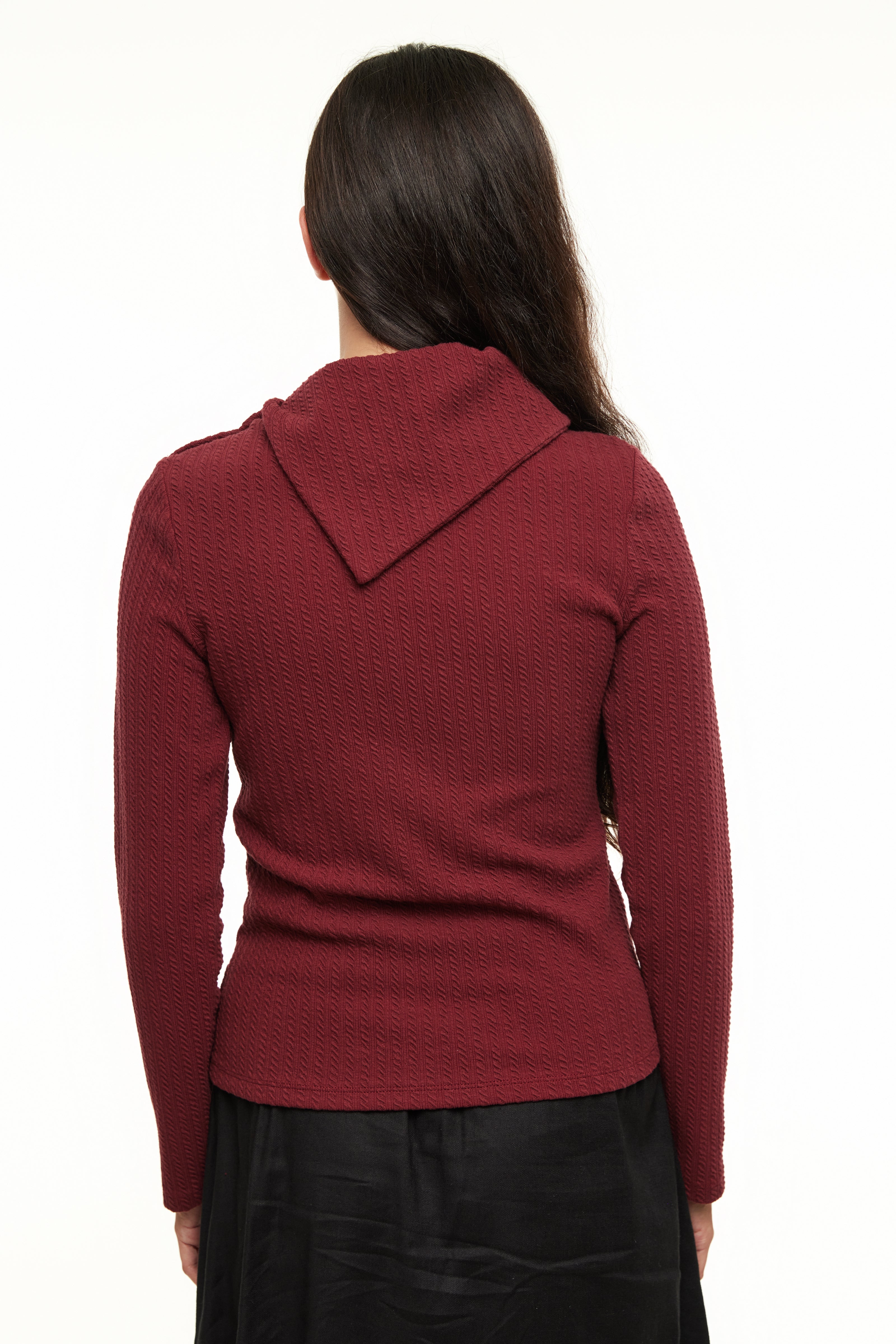 Asymmetrical Cable Turtleneck Women’s Top, Wine – Olivvi World