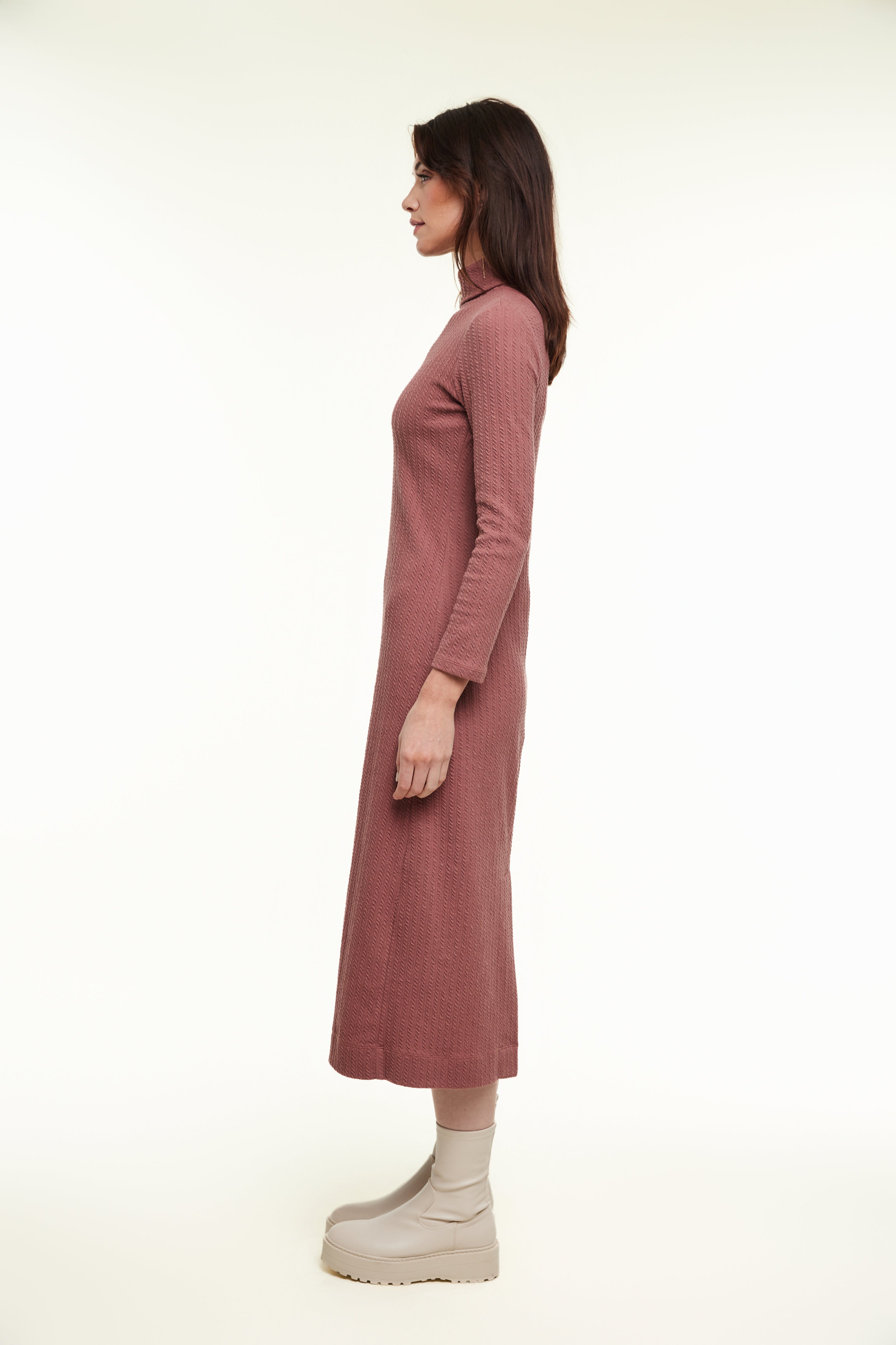 Cable Knit Turtleneck Dress, Mauve – Olivvi World