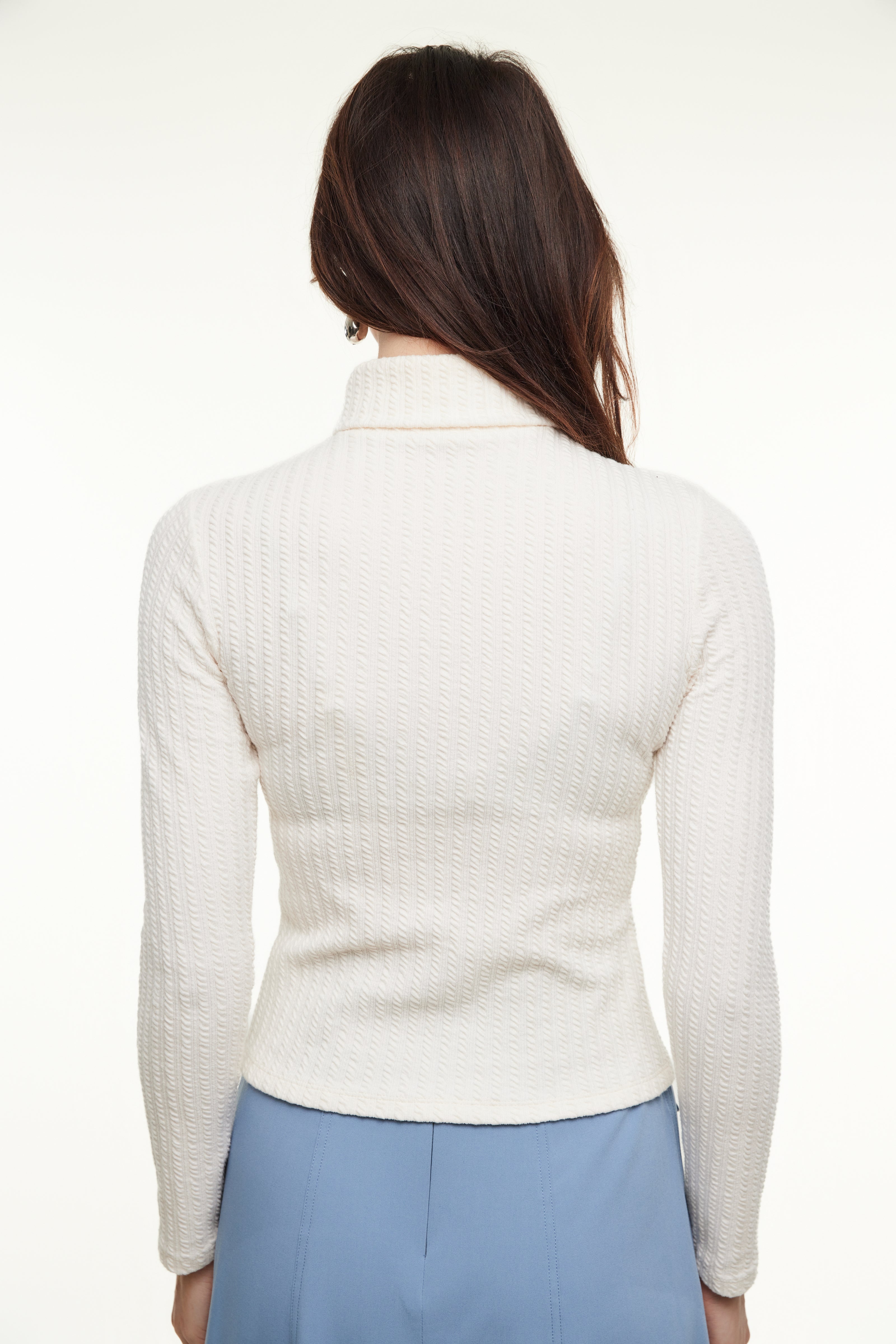 Cable Knit Women’s Turtleneck, Ivory – Olivvi World