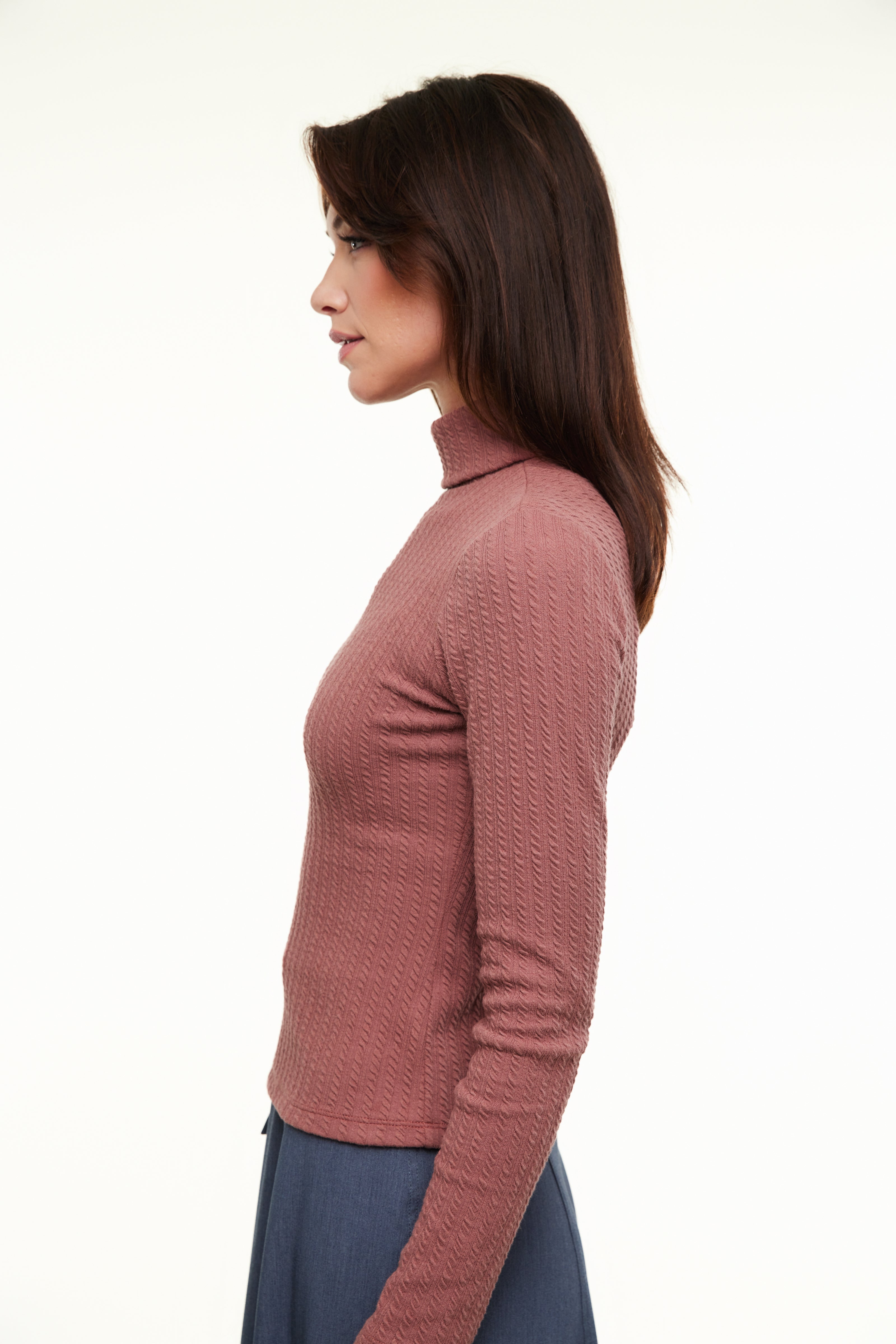 Cable Knit Women’s Turtleneck, Mauve – Olivvi World