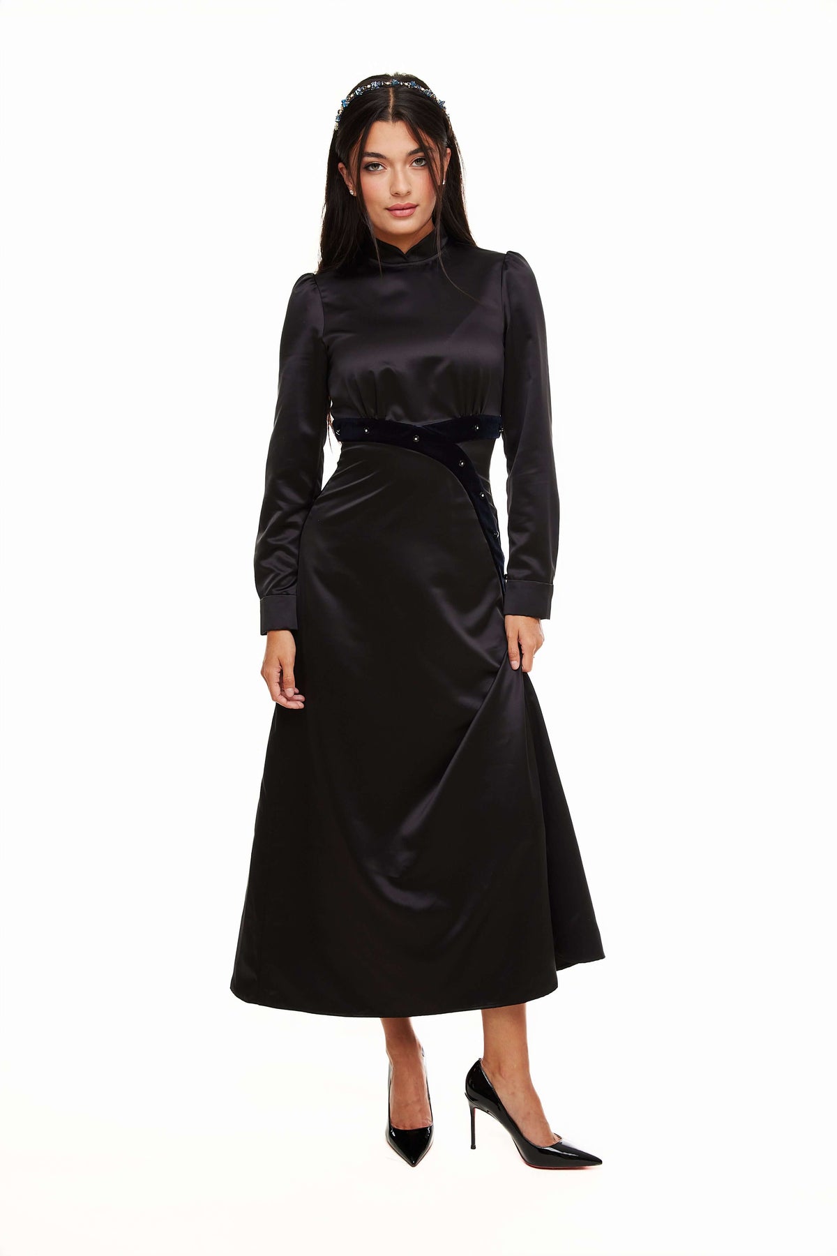 Liv Satin Maxi Dress, Black/Navy – Olivvi World