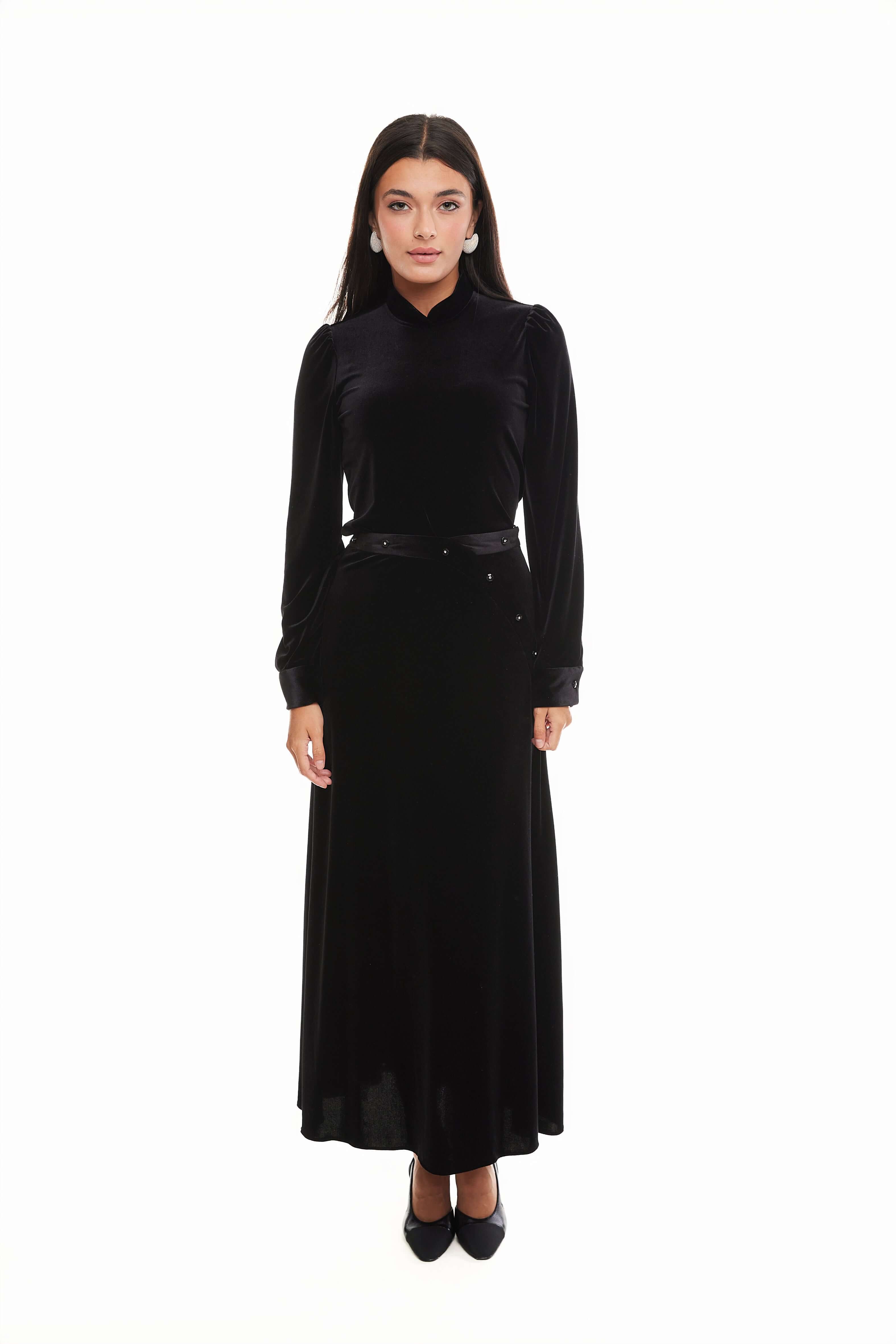 Liv Velvet Maxi Skirt, Black – Olivvi World