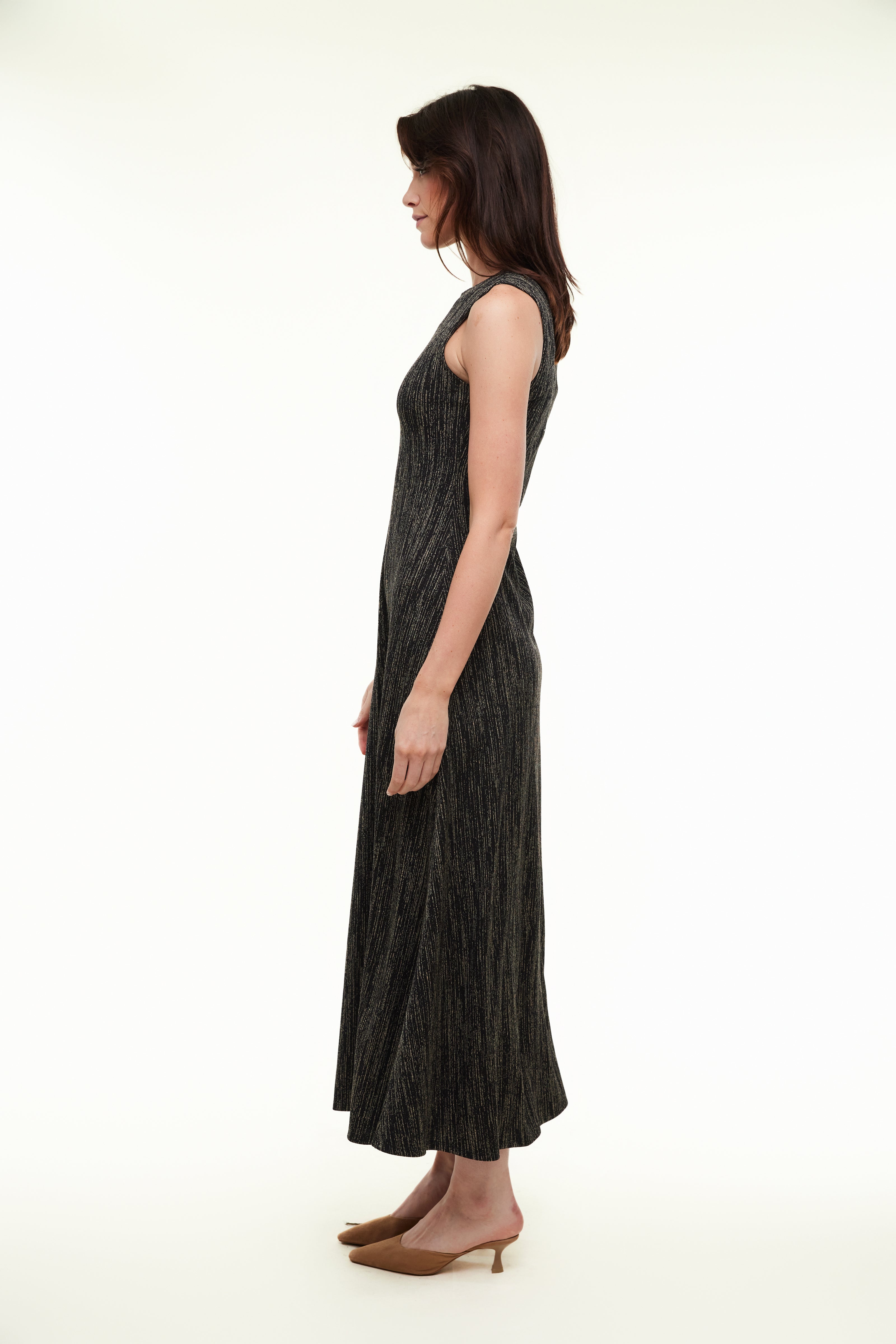 Slip Dress, Black - Olivvi World