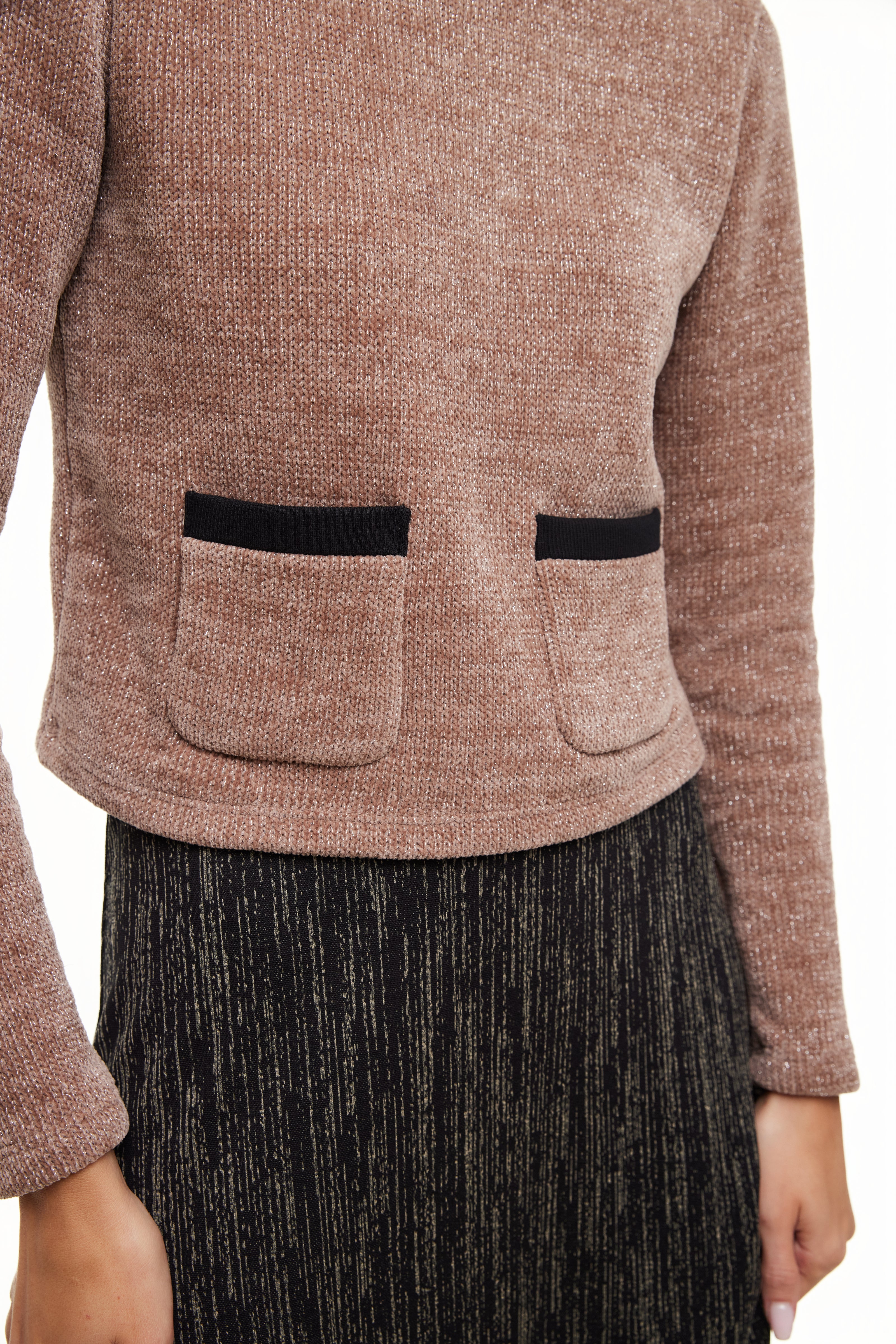 Talia Lux Sweater, Taupe/Black – Olivvi World